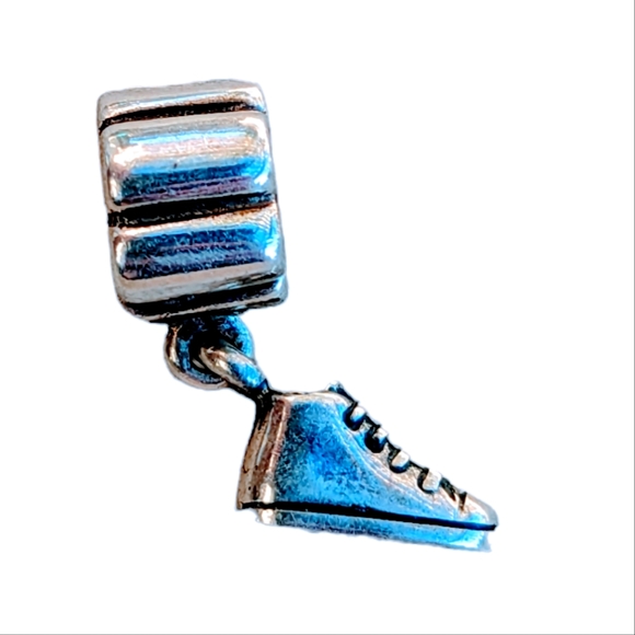 Retired Pandora sneaker charm - Picture 2 of 3